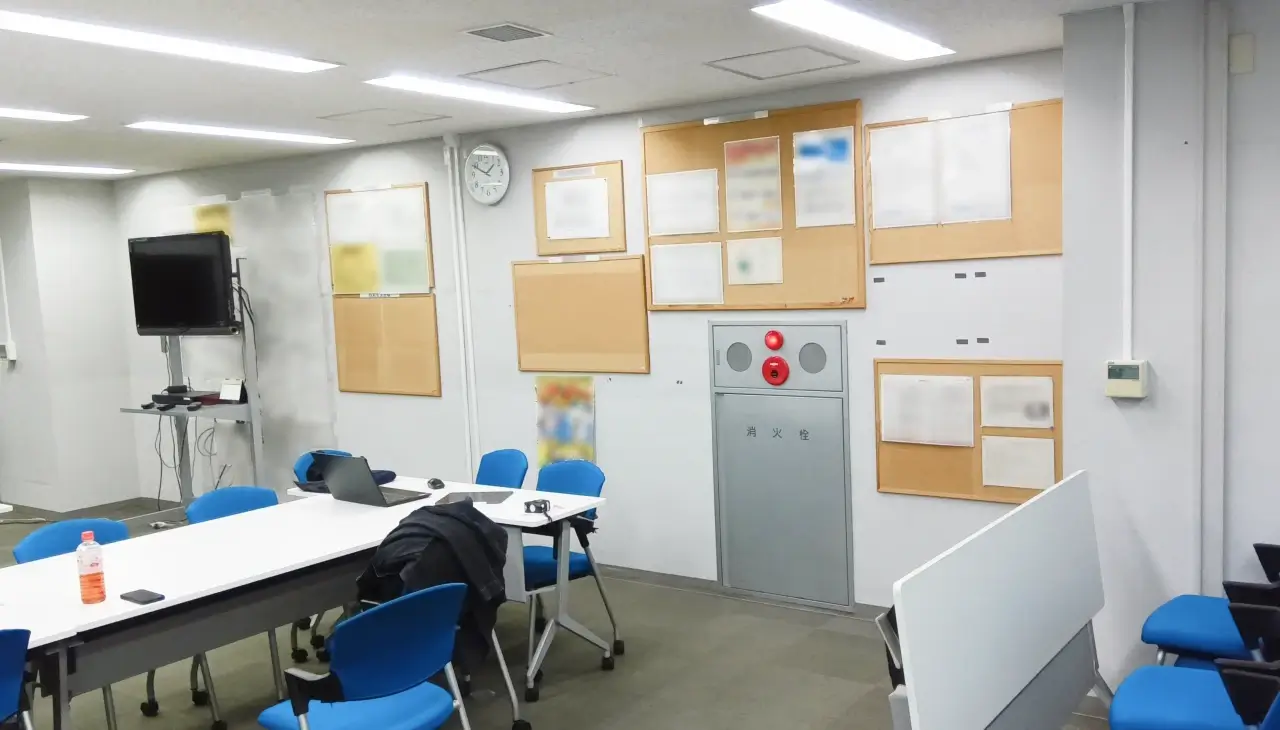 壁面ホワイトボード施工事例_某企業オフィス