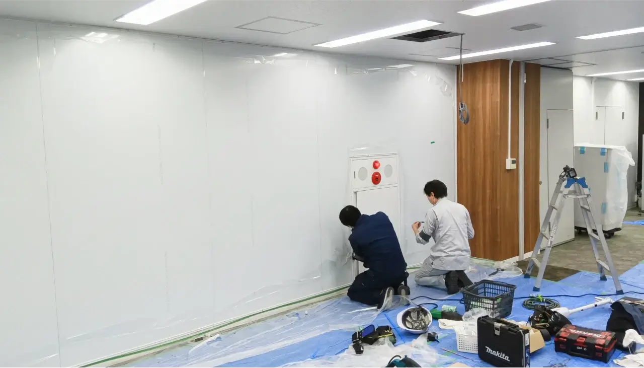 壁面ホワイトボード施工事例_某企業オフィス