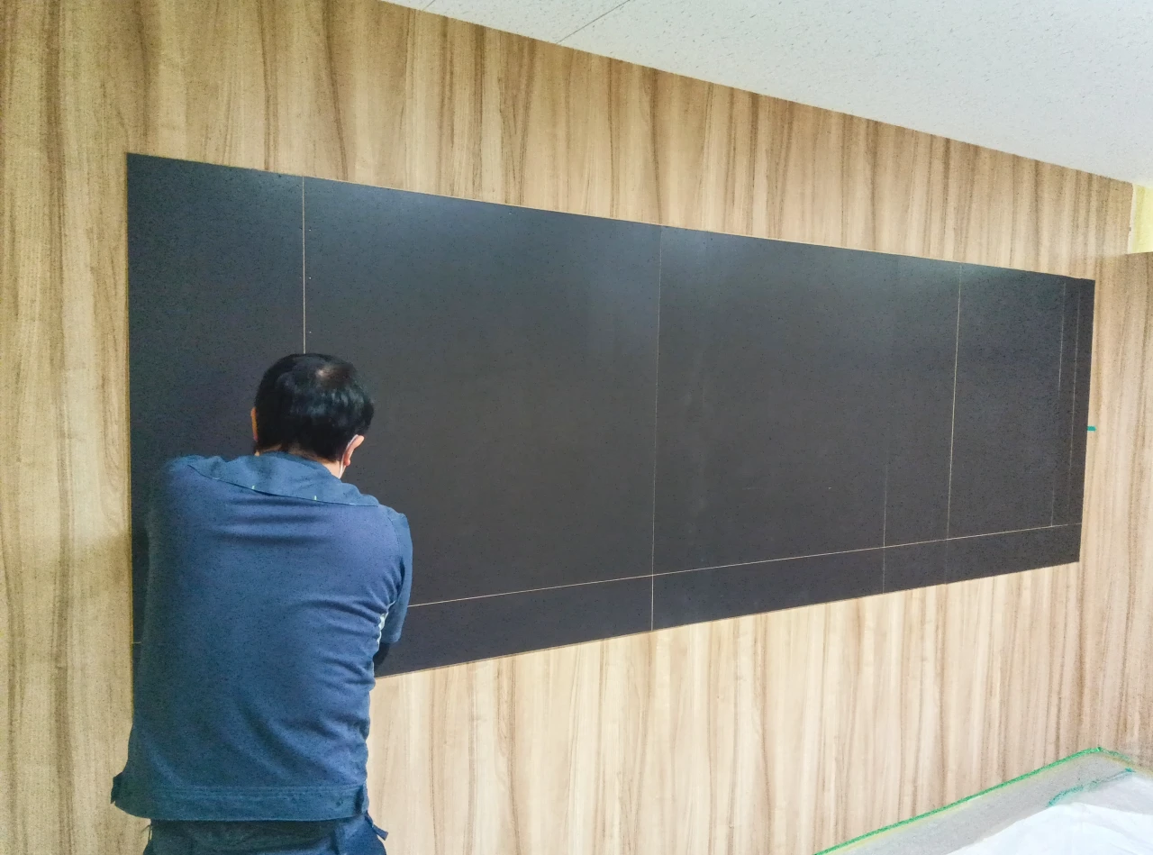 壁面ホワイトボード施工事例09