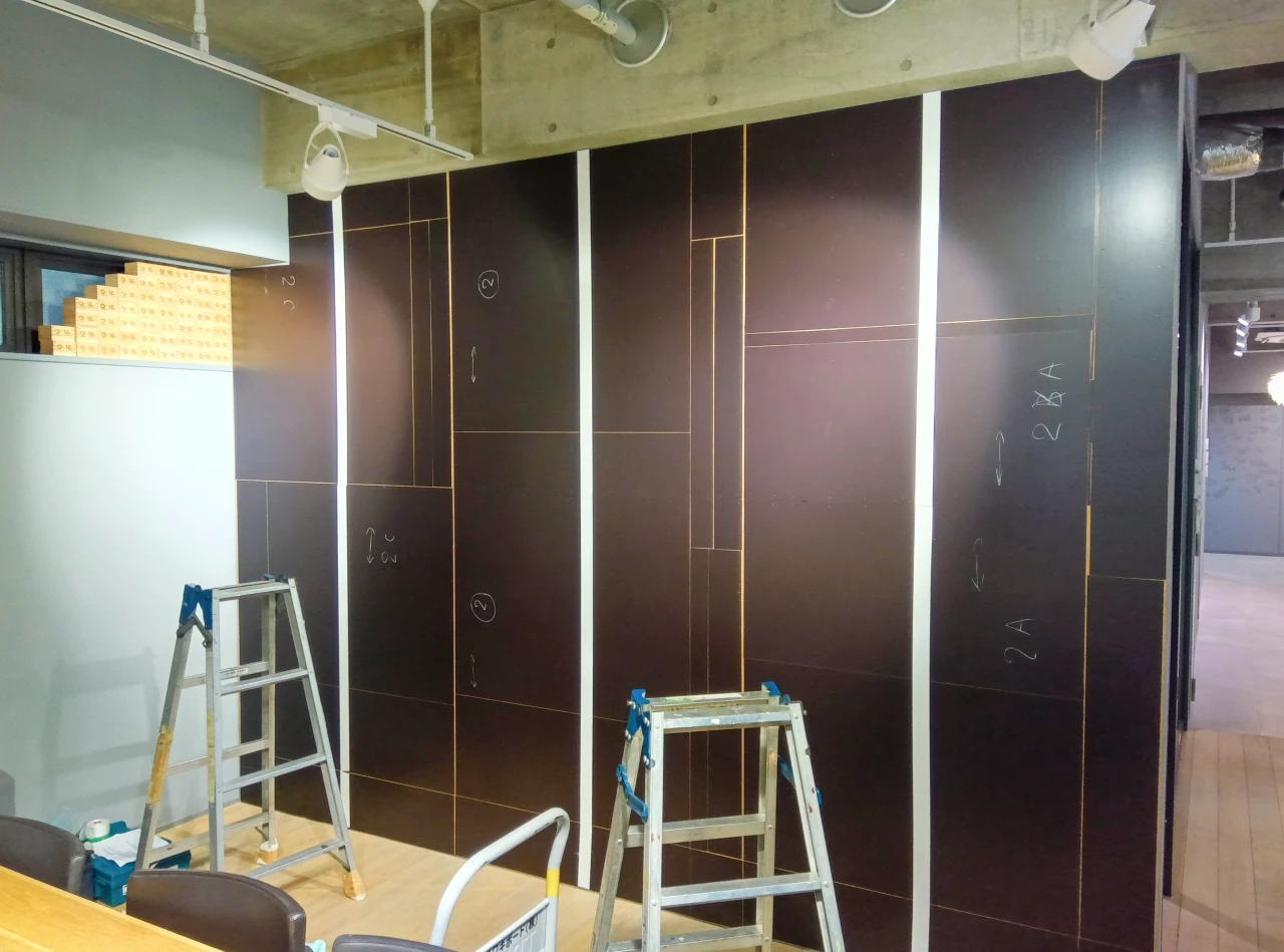 壁面ホワイトボード施工事例08