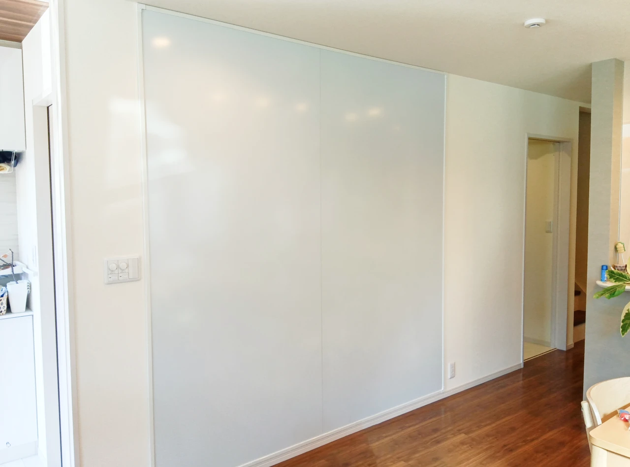 壁面ホワイトボード施工事例09