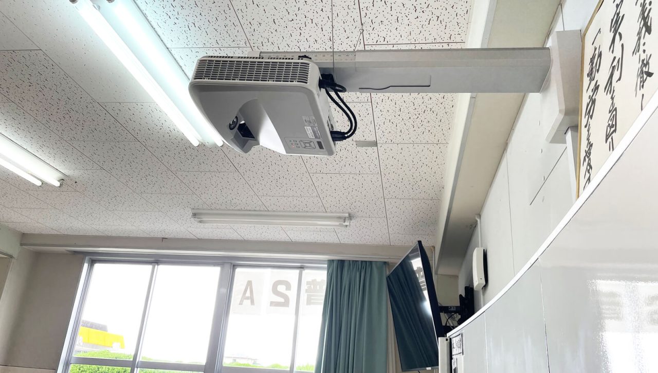 全ての教室にワイードとKisePaが整備されている