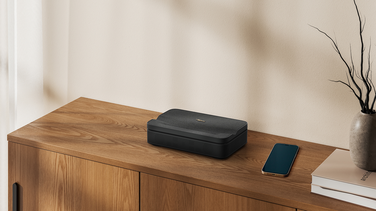 【プレスリリース】25cmで100インチ投影。超短焦点型ポータブル プロジェクター「Photon Go」日本初上陸