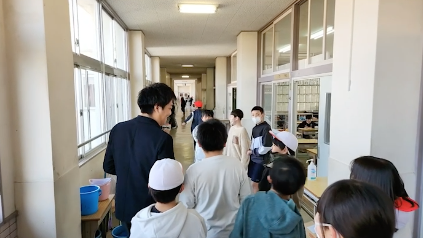 東温市立川上小学校子どもたち2